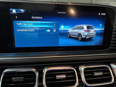 New 2026 Mercedes-Benz GLS 580 4MATIC image 40