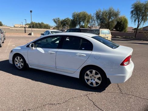 Used 2010 Honda Civic LX image 4