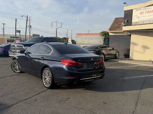 Used 2017 BMW 530i xDrive AWD/4WD image 8