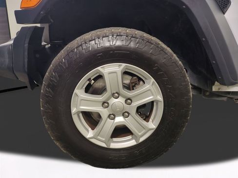 Used 2019 Jeep Wrangler Unlimited Sport S AWD/4WD image 11