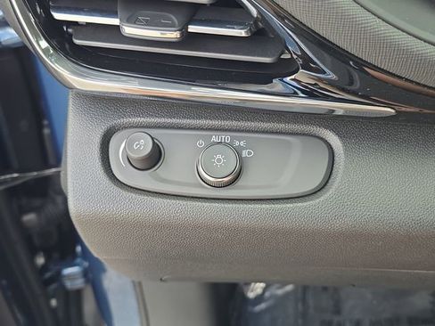 New 2026 Buick Envista Avenir image 23