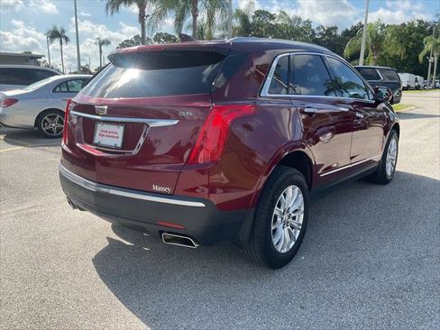 Used 2017 Cadillac XT5 FWD w/ LPO, Wheel Lock Package image 9