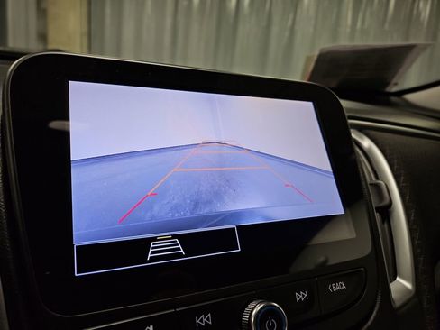 Used 2023 Chevrolet Malibu LT image 21