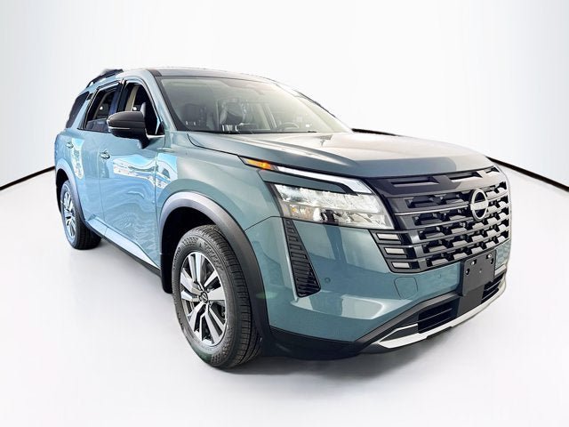 New 2026 Nissan Pathfinder SL AWD/4WD image 3