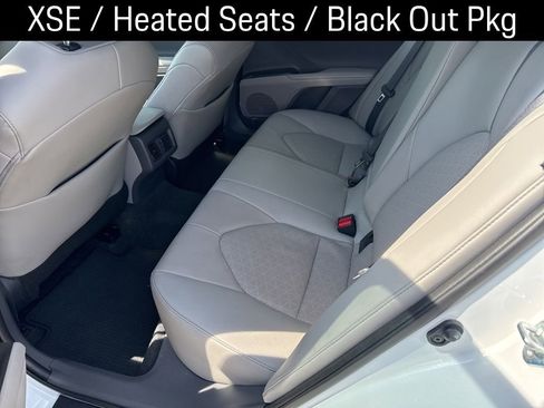 Used 2022 Toyota Camry XSE w/ Carpet Mat Package (TMS) image 10