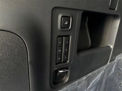 New 2026 Lincoln Navigator L Reserve w/ Jet Appearance Package image 16