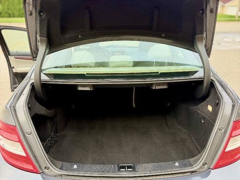 Used 2011 Mercedes-Benz C 300 4MATIC Sedan image 20