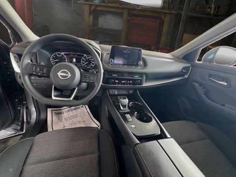 Used 2023 Nissan Rogue SV image 21