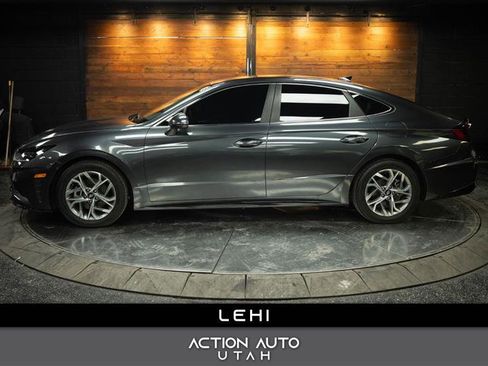 Used 2023 Hyundai Sonata SEL w/ Preferred Accessory Package FWD image 1