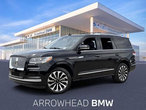 Used 2023 Lincoln Navigator Reserve AWD/4WD image 1