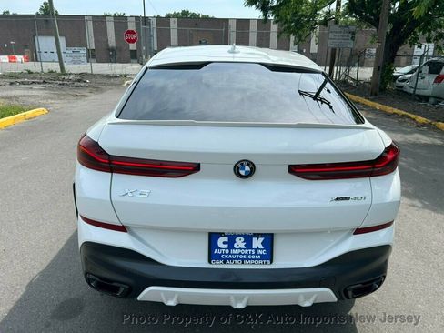 Used 2022 BMW X6 xDrive40i w/ Executive Package AWD/4WD image 13