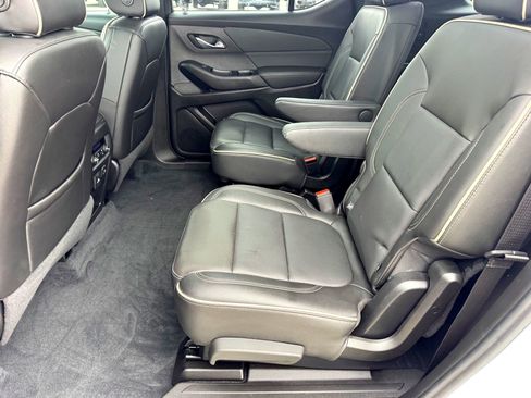 Used 2023 Chevrolet Traverse Premier w/ Redline Edition image 21