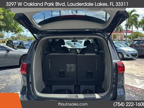 Used 2015 Kia Sedona EX FWD image 35