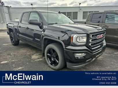 Used 2017 GMC Sierra 1500 SLE w/ SLE Value Package