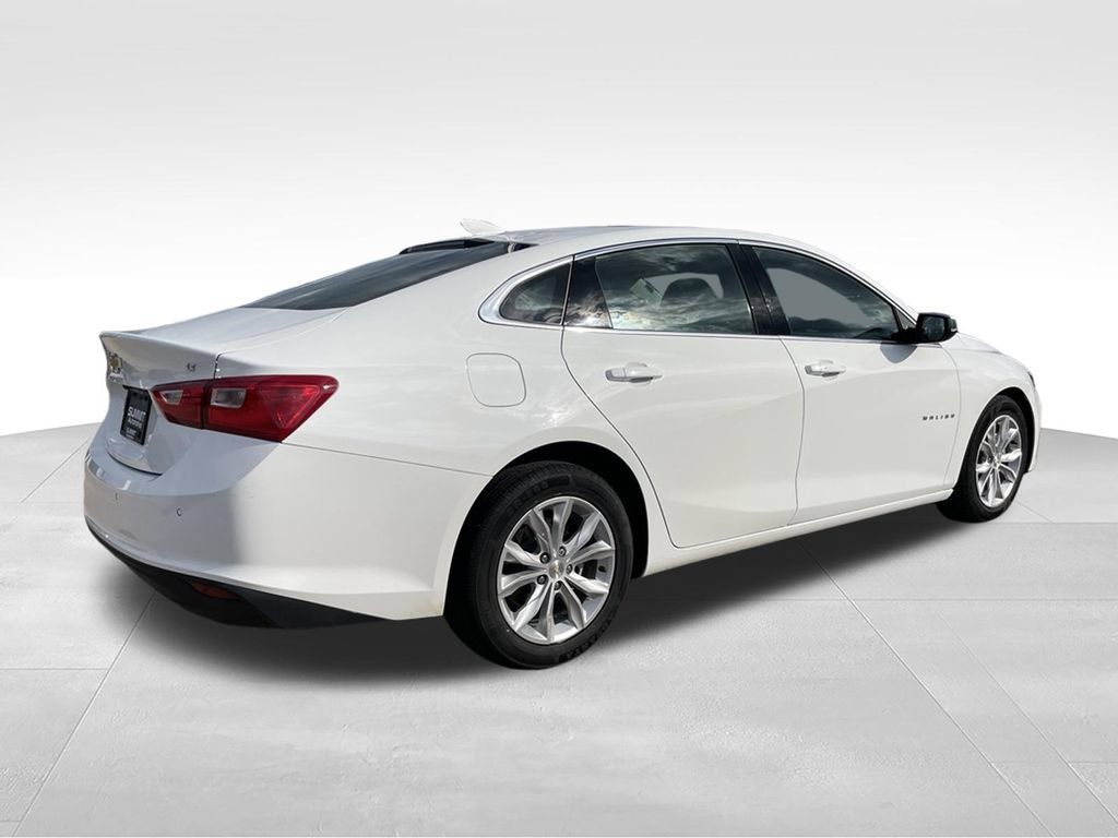 Used 2024 Chevrolet Malibu LT FWD image 4