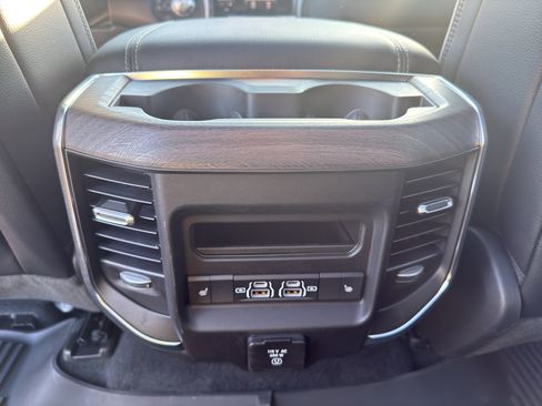 New 2026 RAM 1500 Laramie w/ Night Edition image 32