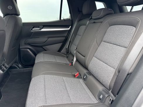 New 2027 GMC Terrain Elevation w/ Technology Package II AWD/4WD image 30