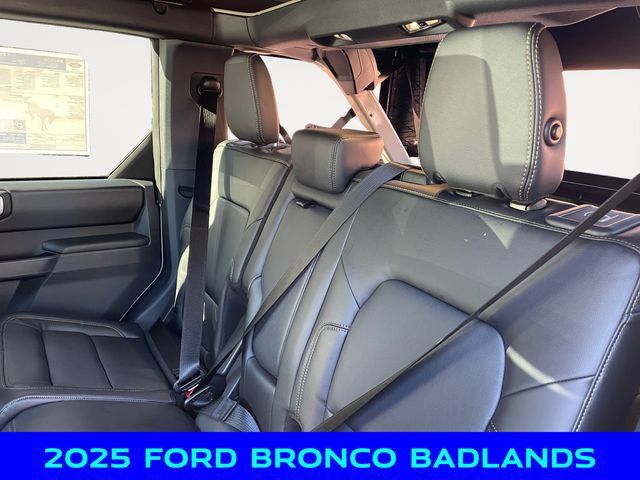 New 2025 Ford Bronco Badlands AWD/4WD image 13