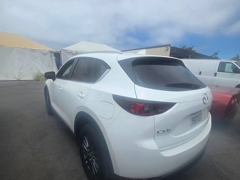 Used 2021 MAZDA CX-5 Touring FWD image 3