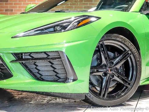 Used 2026 Chevrolet Corvette Stingray Preferred Cpe w/ Battery Protection Package RWD image 4