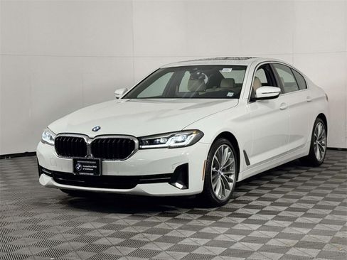 Used 2023 BMW 530i xDrive w/ Convenience Package image 7