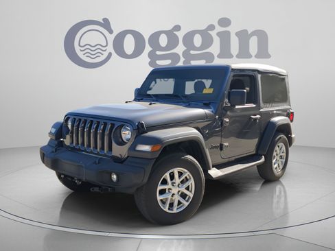 Used 2023 Jeep Wrangler Sport AWD/4WD image 1