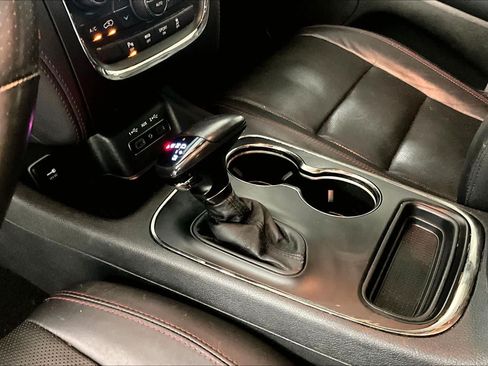 Used 2018 Dodge Durango R/T w/ Blacktop Package RWD image 15