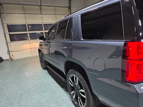 Used 2019 Chevrolet Tahoe LT w/ RST Edition image 10