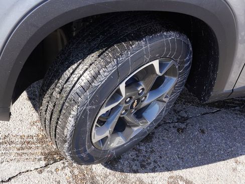 New 2026 Chevrolet Trax LT w/ Driver Confidence Package image 9