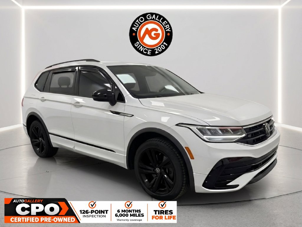 Used 2023 Volkswagen Tiguan SE R-Line FWD image 1