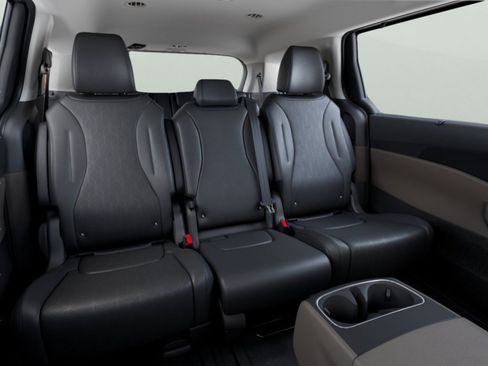 New 2026 Kia Carnival EX FWD image 12