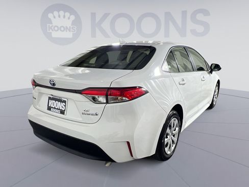 Used 2023 Toyota Corolla LE image 7