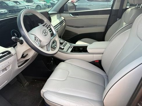 Certified 2024 Hyundai Palisade Calligraphy AWD/4WD image 13