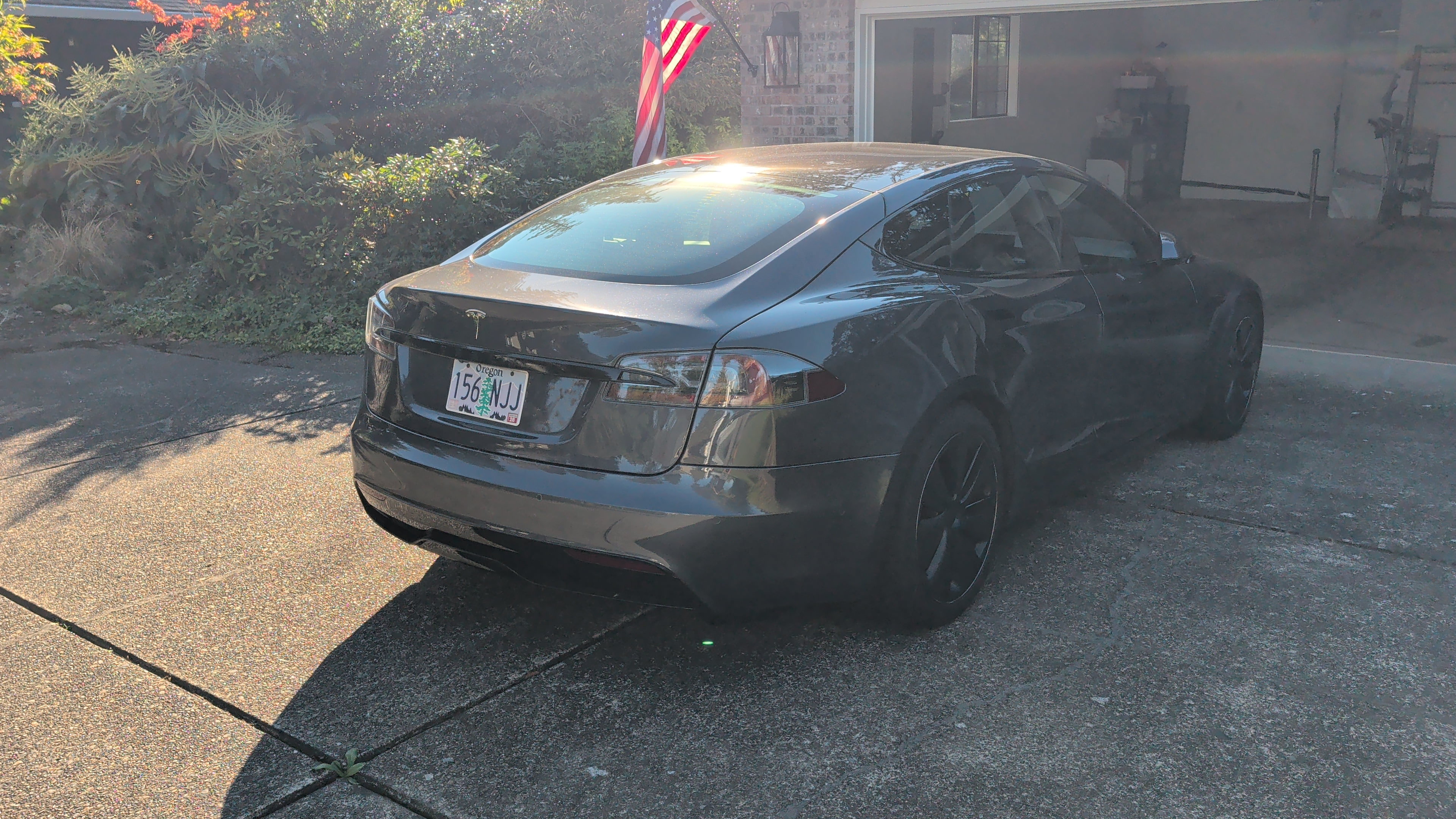 Used 2022 Tesla Model S AWD/4WD image 5