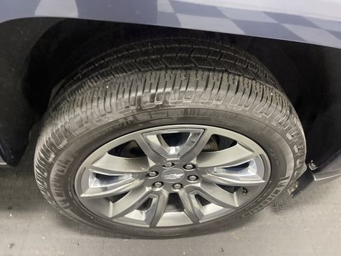 Used 2018 Chevrolet Silverado 1500 LTZ Z71 w/ Centennial Edition image 26