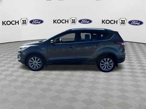 Used 2017 Ford Escape Titanium FWD image 4