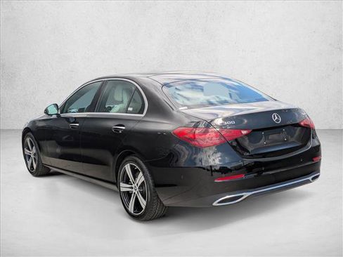 Used 2025 Mercedes-Benz C 300 4MATIC Sedan image 8