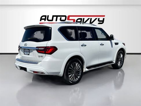 Used 2019 INFINITI QX80 Luxe w/ 22" Wheel Package image 7
