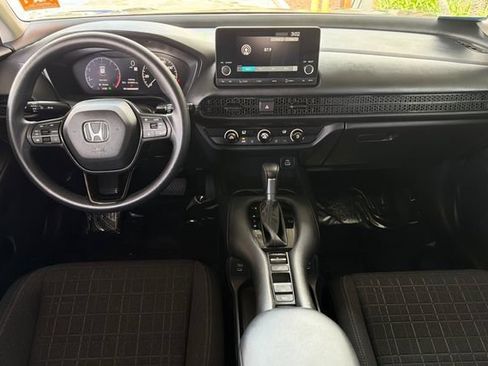 Certified 2025 Honda HR-V LX image 17