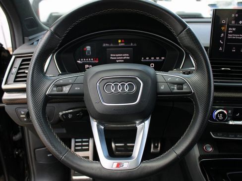 Used 2022 Audi SQ5 Premium Plus w/ Premium Plus Package image 13