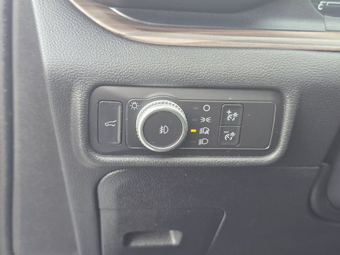 Used 2020 Ford Explorer Limited AWD/4WD image 26