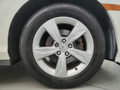 Used 2019 Honda Odyssey EX image 29