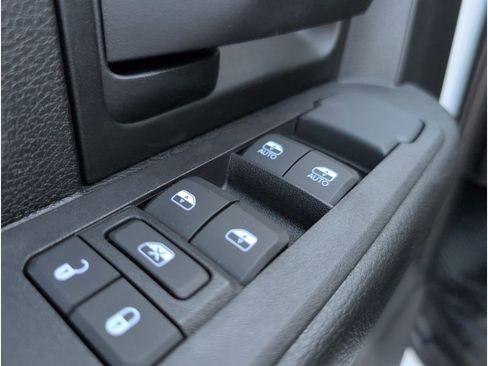 New 2026 RAM 4500 Tradesman w/ Chrome Appearance Group image 14