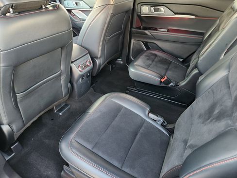 Used 2025 Ford Explorer ST w/ Sun And Sound Package image 31