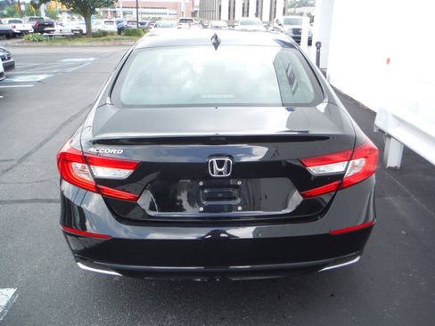 Used 2022 Honda Accord LX image 7