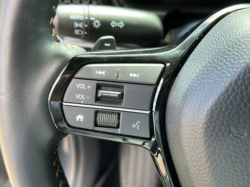 Used 2025 Honda CR-V Sport Touring image 13