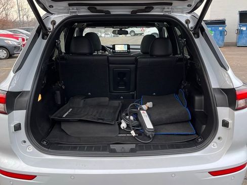 Used 2023 Mitsubishi Outlander SEL image 10