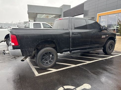 Used 2018 RAM 2500 Tradesman w/ Chrome Appearance Group image 3