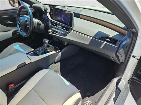 Used 2023 Lexus ES 300h w/ Premium Package FWD image 21
