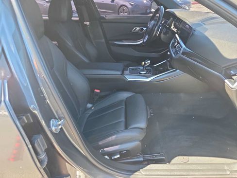 Used 2019 BMW 330i Sedan w/ Driving Assistance Package RWD image 22